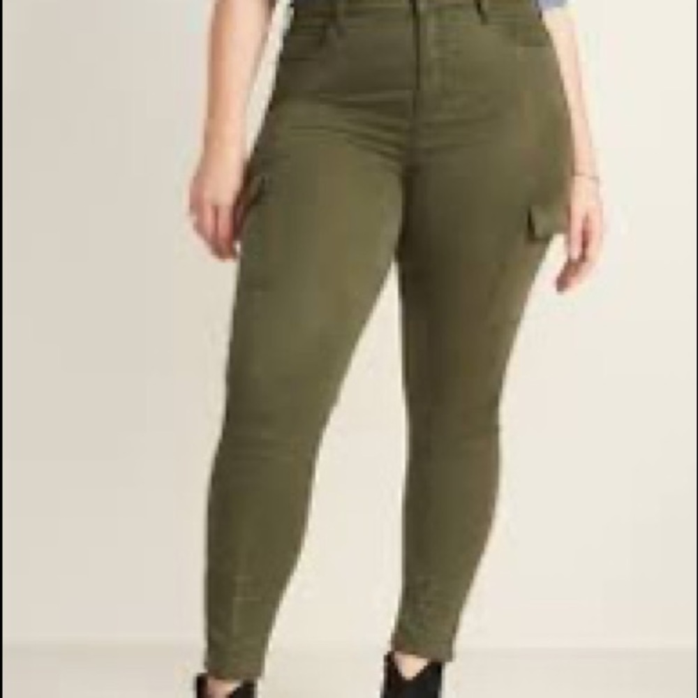 High-Waisted Sateen Rockstar Skinny Cargo Pants